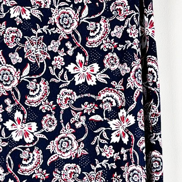 2/$20 Talbots Petites Floral Maxi Skirt Small - Picture 4 of 6